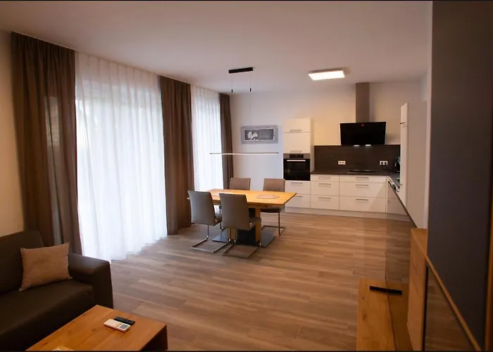 Deluxe * ليبنيتز